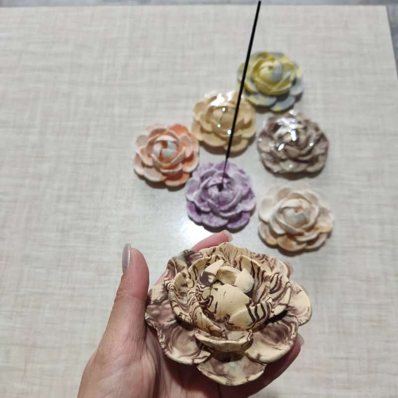 ابروبادی کرم قهوه ای